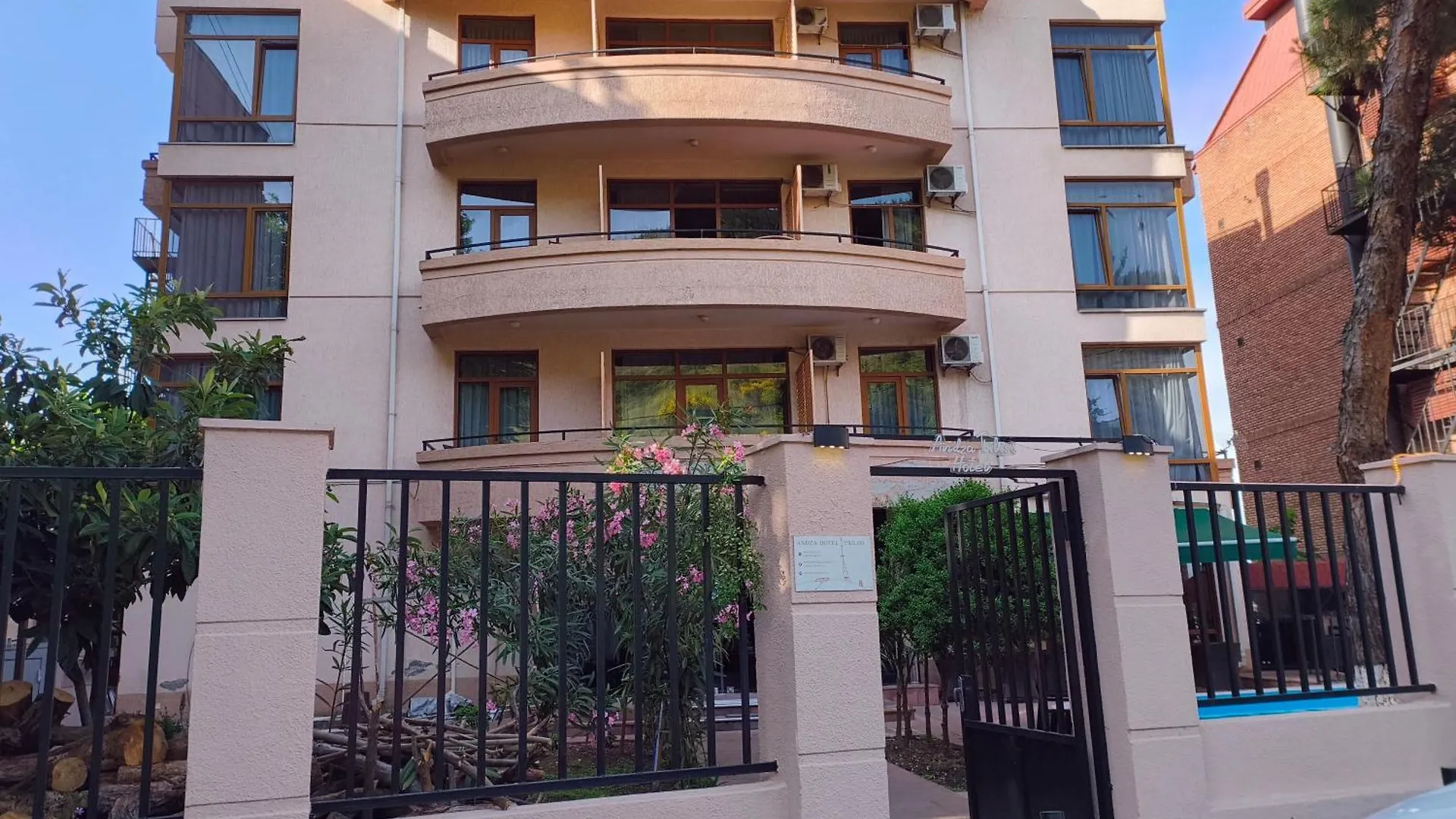 Andza Tbilisi Hotel Géorgie