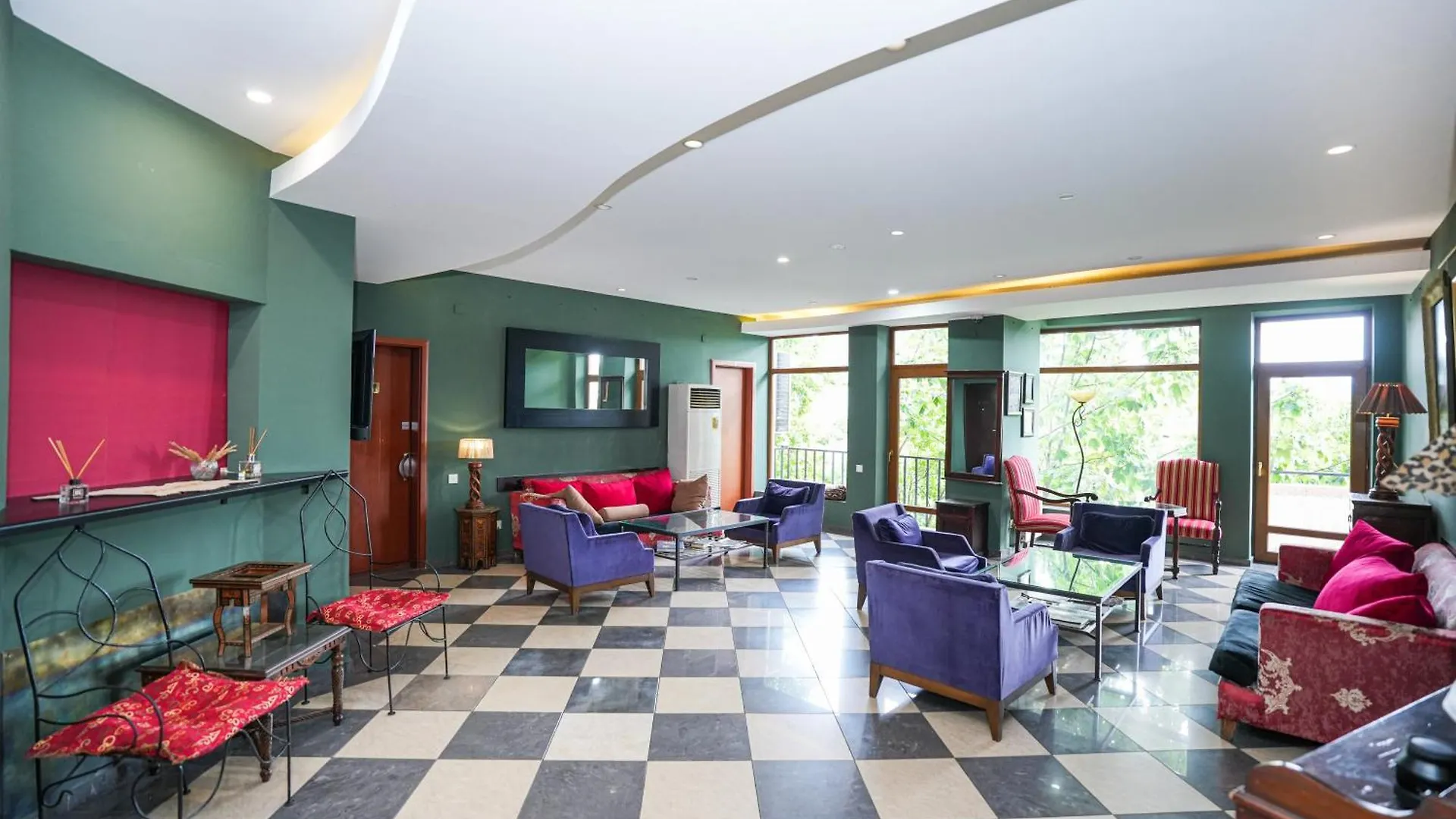 Andza Tbilisi Hotel 4*,